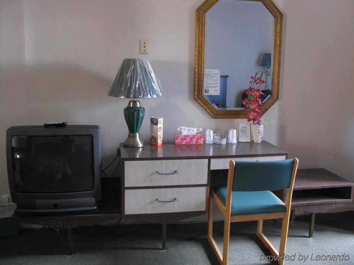 Chipican Motel ซาร์เนีย ห้อง รูปภาพ